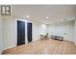 182 Finch Avenue E, Toronto, ON M2N4R9 Photo 33