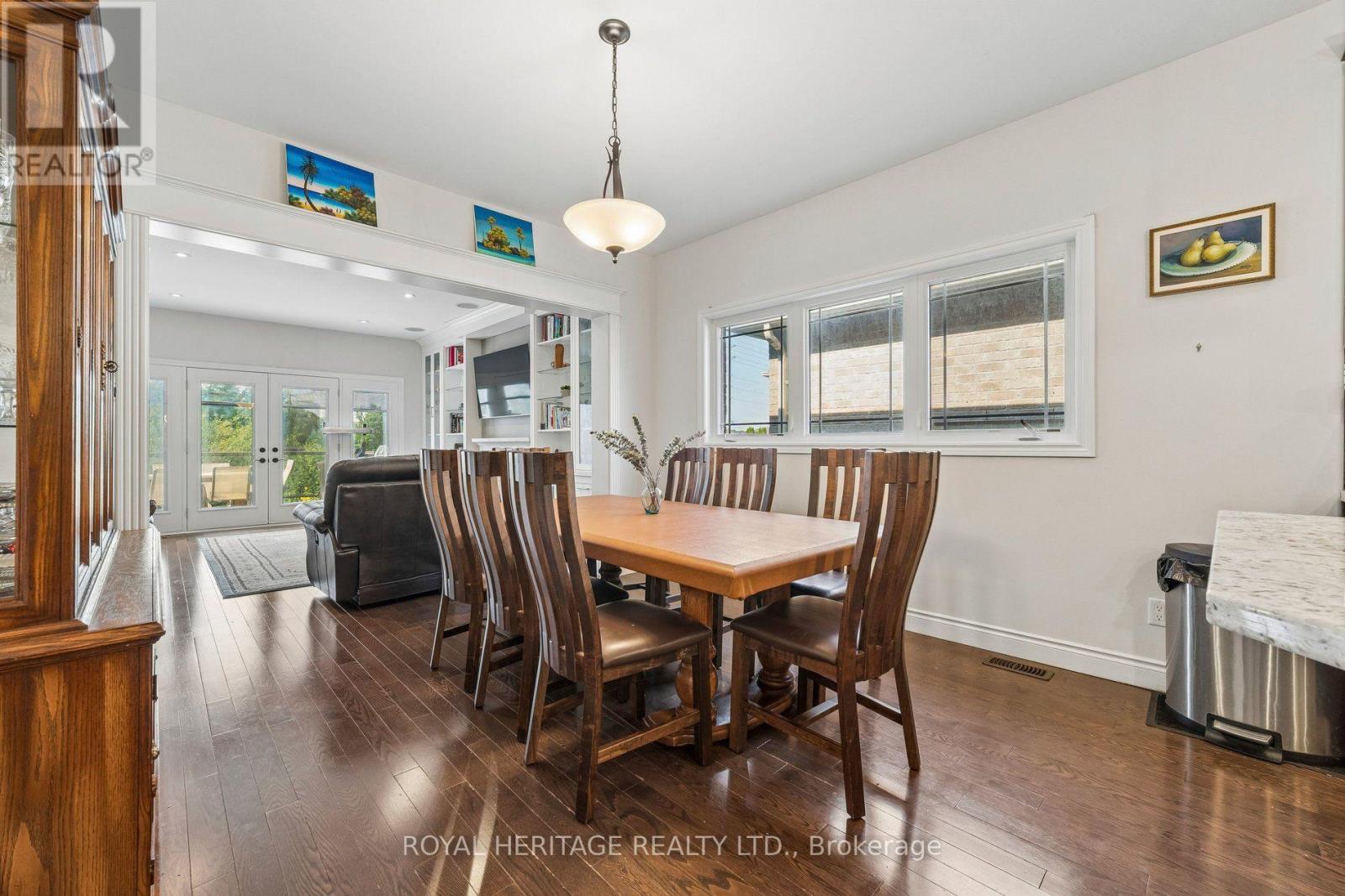 51 Gloria Crescent, Whitby, ON photo 13