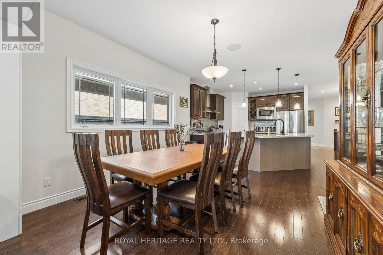 51 Gloria Crescent, Whitby, ON photo 15