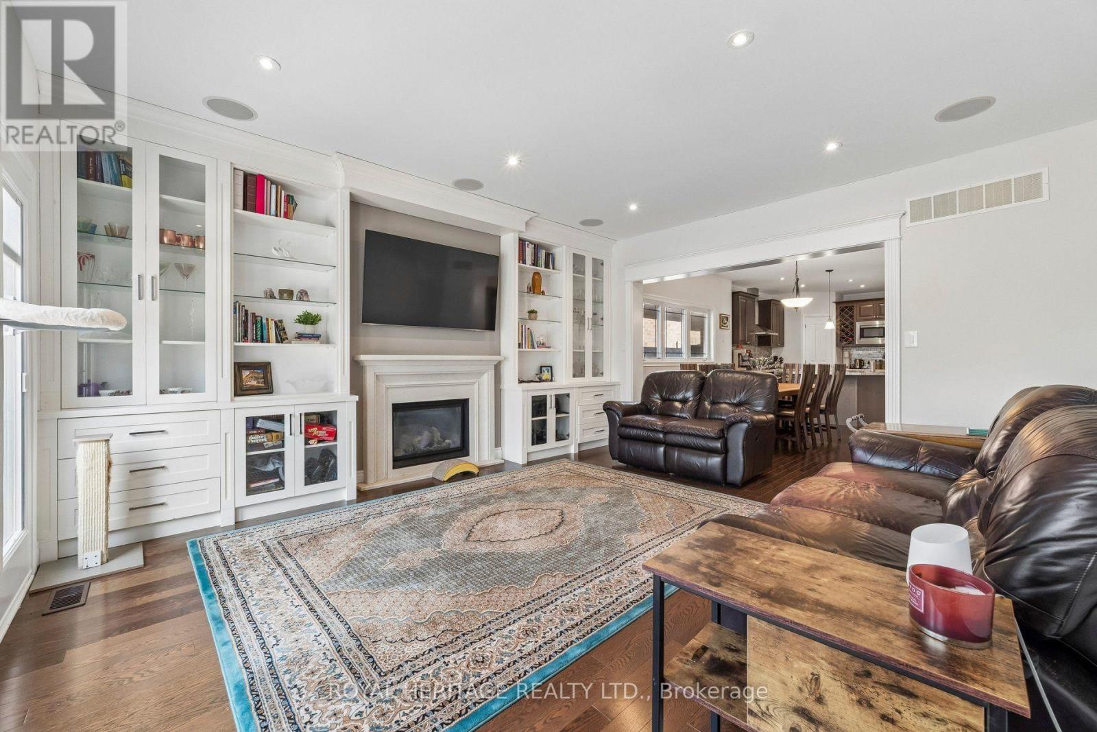 51 Gloria Crescent, Whitby, ON photo 18
