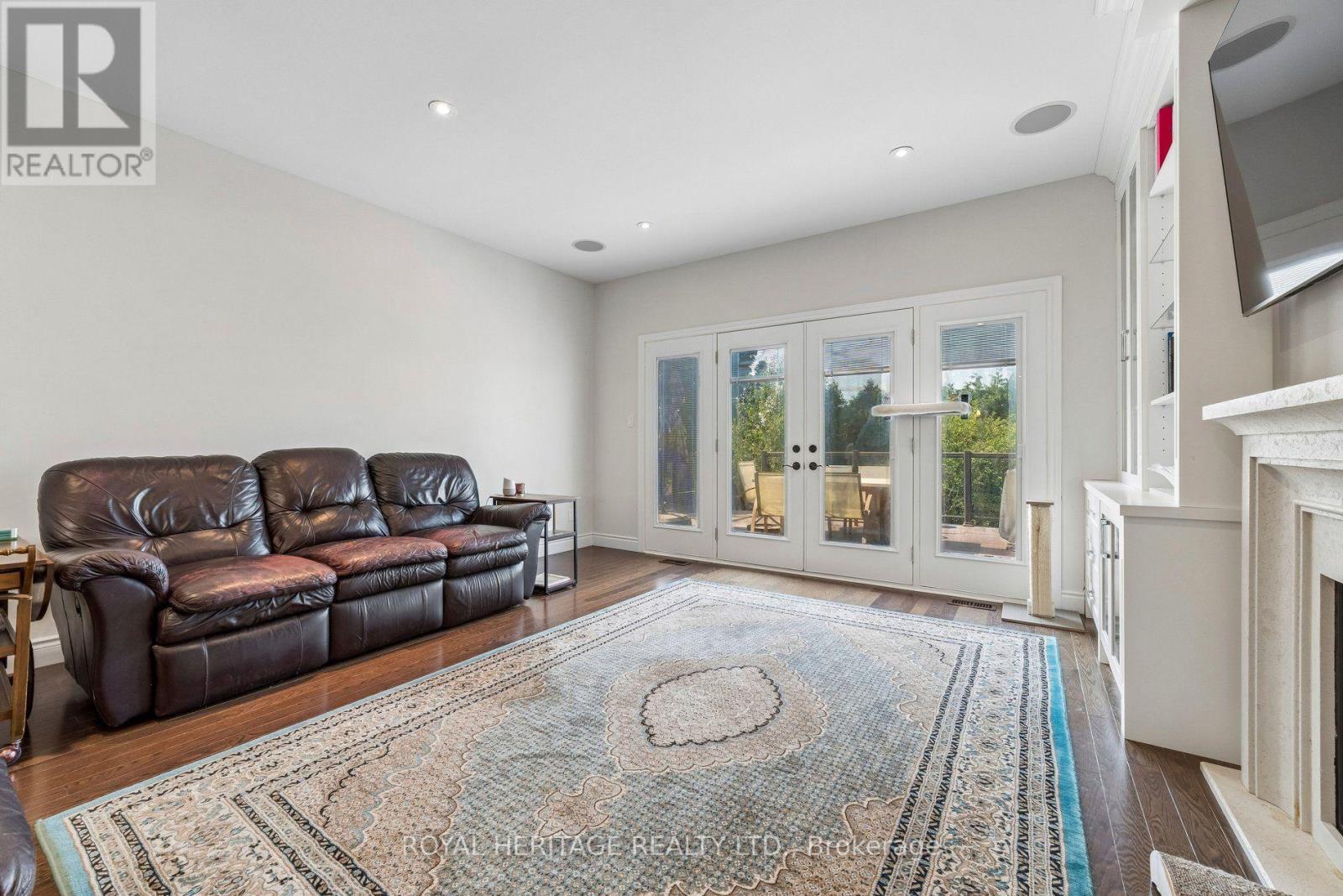 51 Gloria Crescent, Whitby, ON photo 20