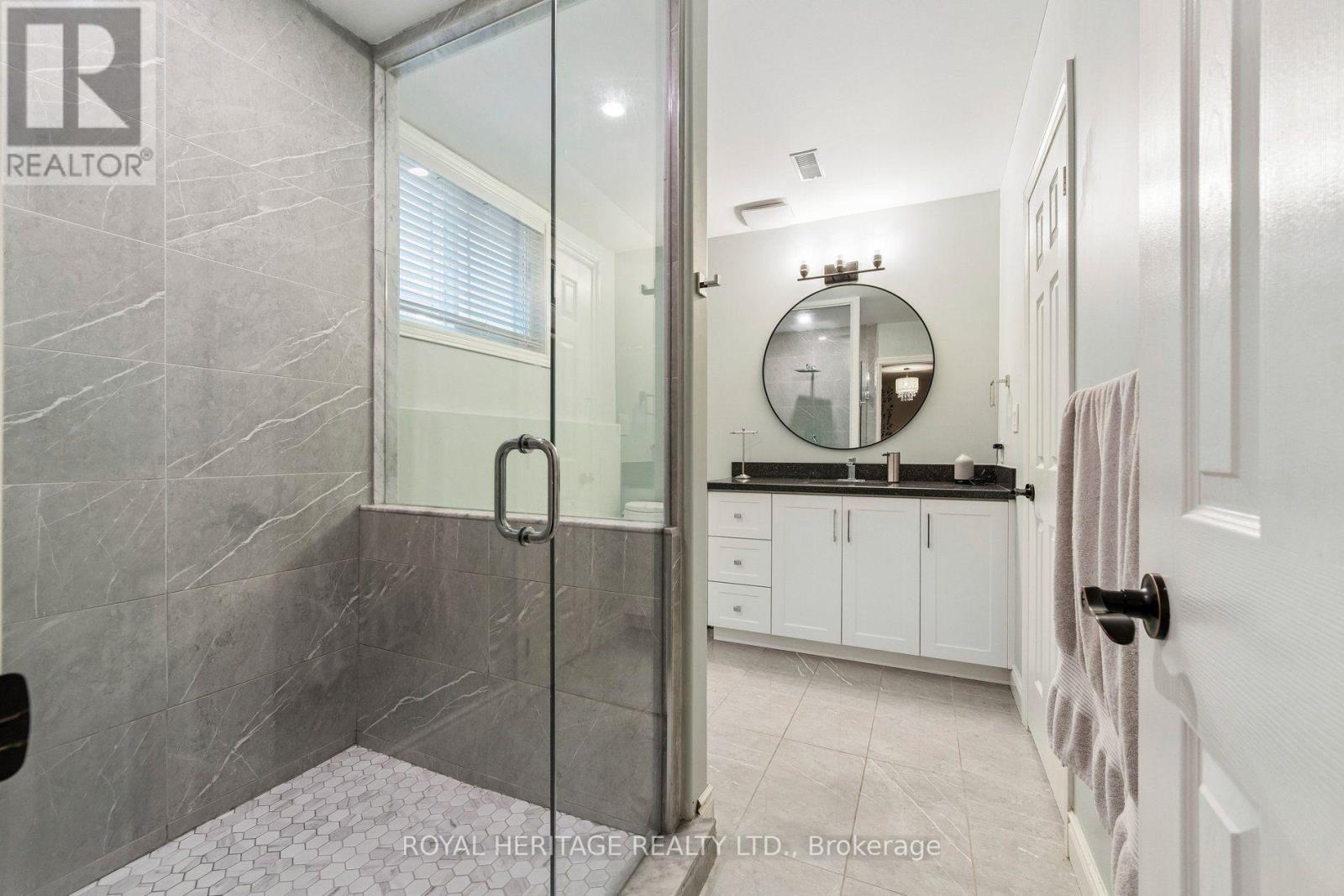 51 Gloria Crescent, Whitby, ON photo 31