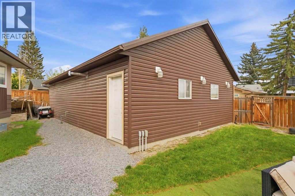6352 Travois Crescent NW - photo 42