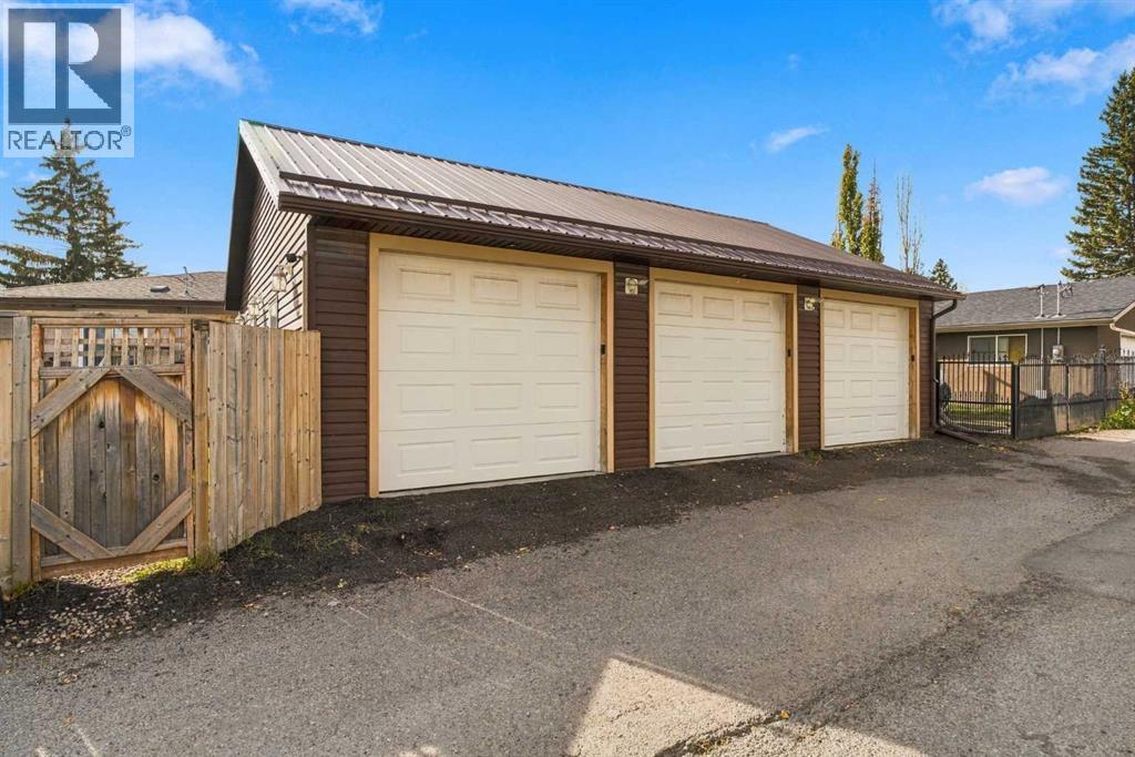 6352 Travois Crescent NW - photo 41