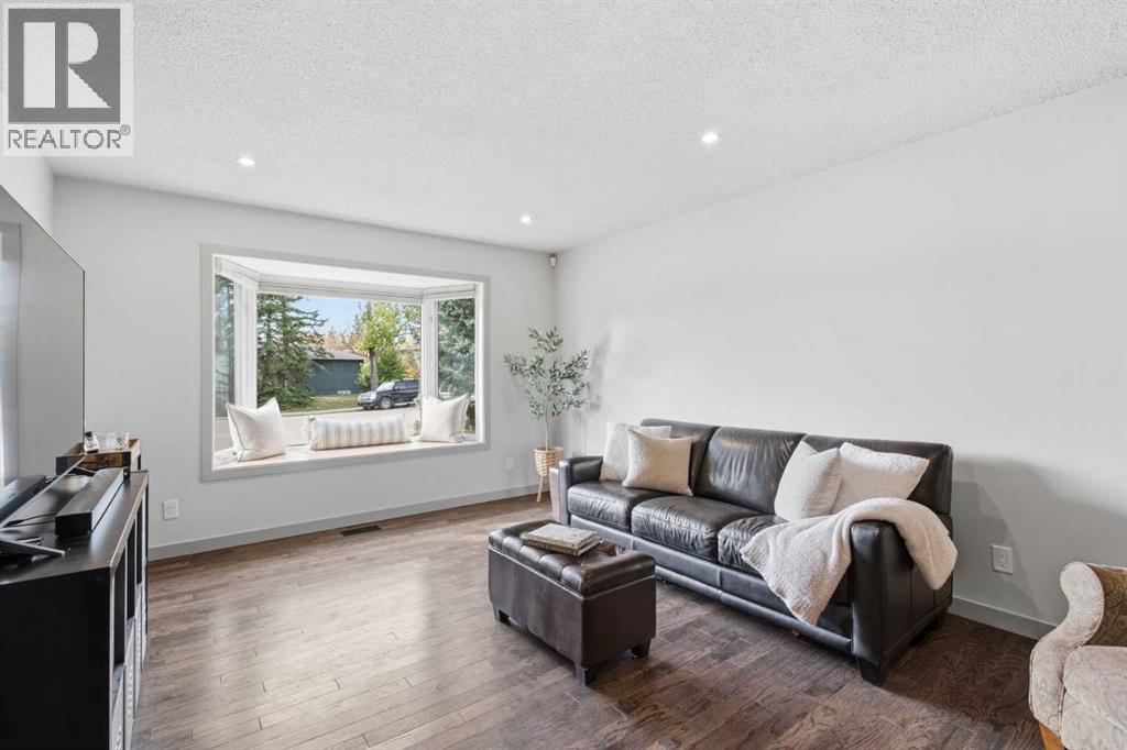6352 Travois Crescent NW - photo 6