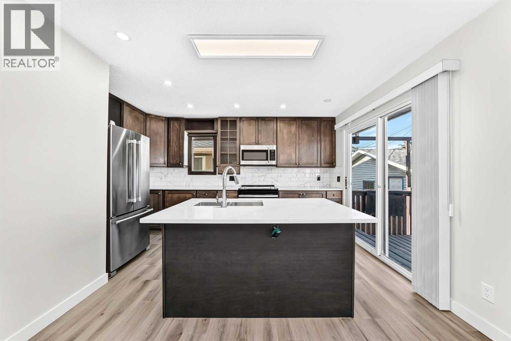 235 Margate Close NE - 4