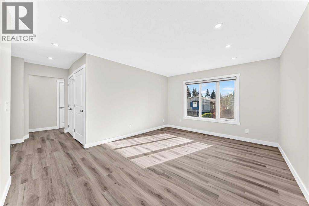 235 Margate Close NE - 6