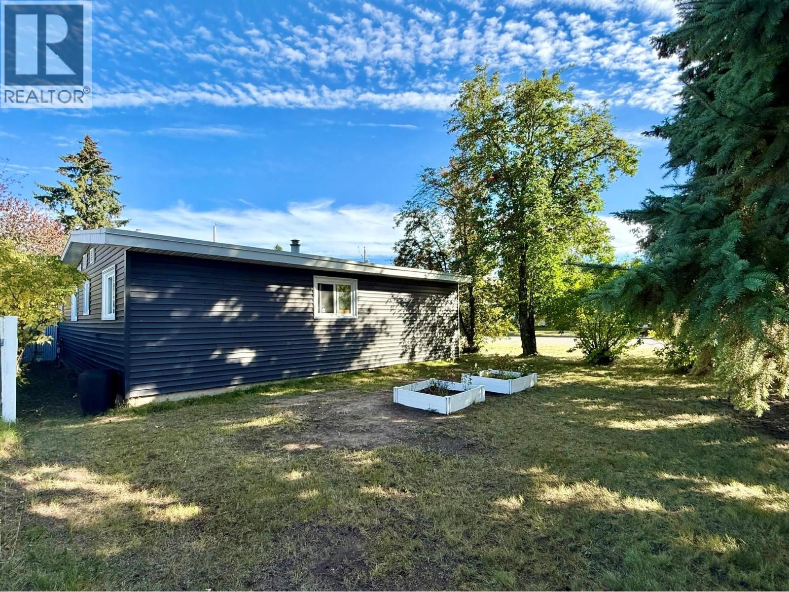 786 IRWIN STREET - 11