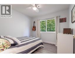 5007 Laurel Avenue, Sechelt, BC V7Z0B9 Photo 15