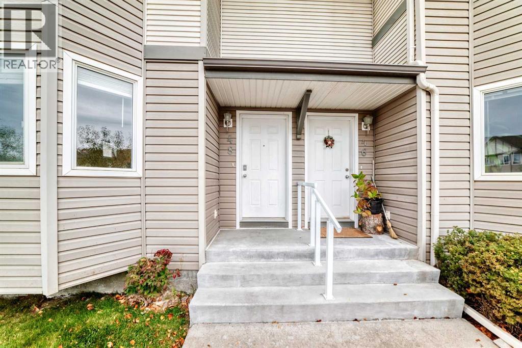 48 Royal Birch Villas NW - photo 2