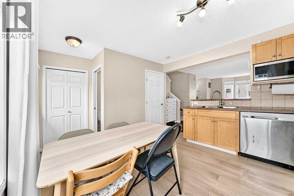 48 Royal Birch Villas NW - photo 9