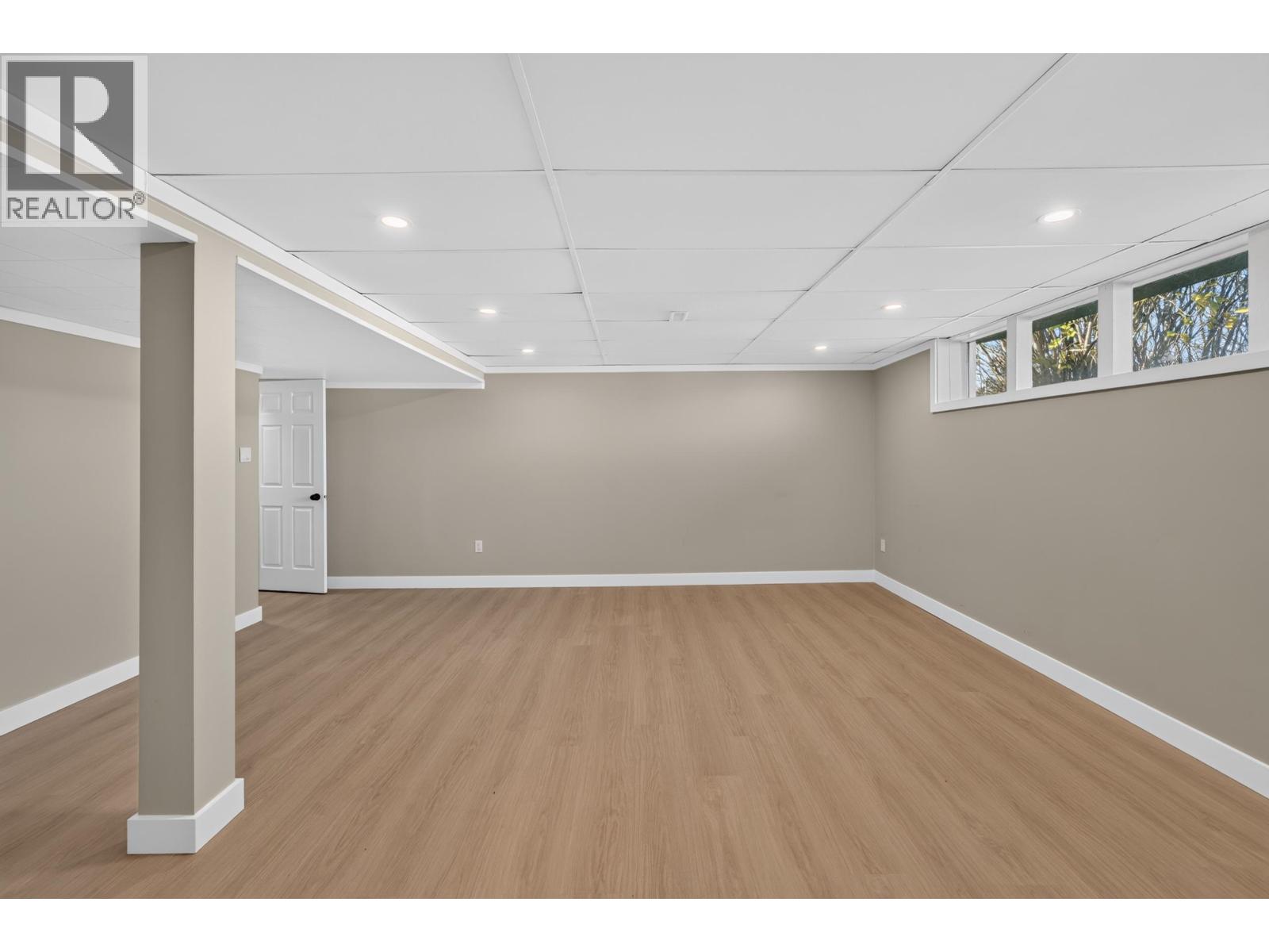 10411 112 AVENUE - 22