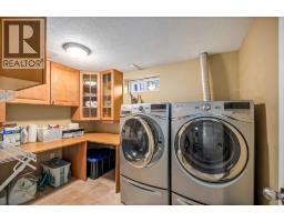 210 Windermere Road Sw, Calgary, AB T3C3K8 Photo 40