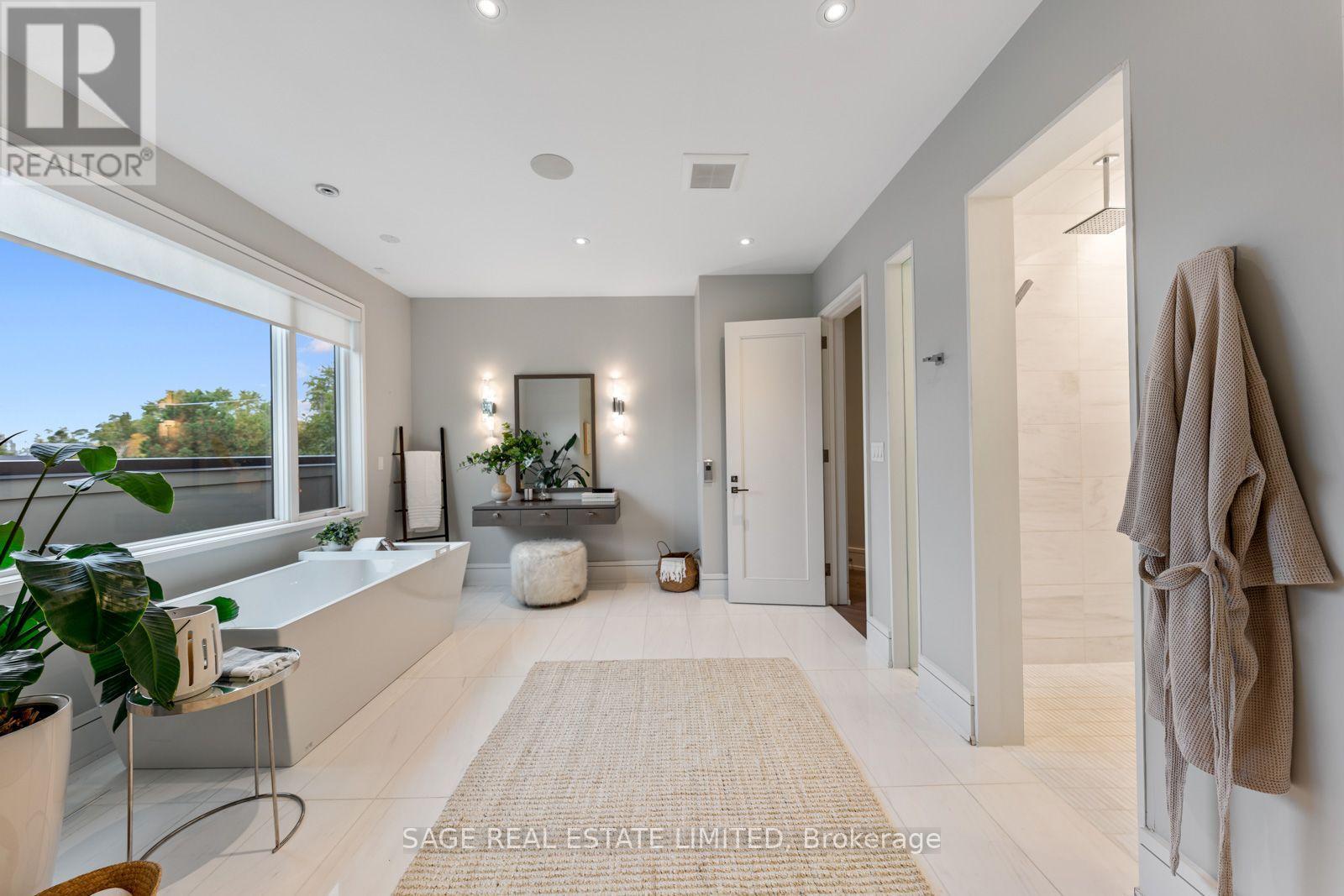 5 THURLOE AVENUE - 41