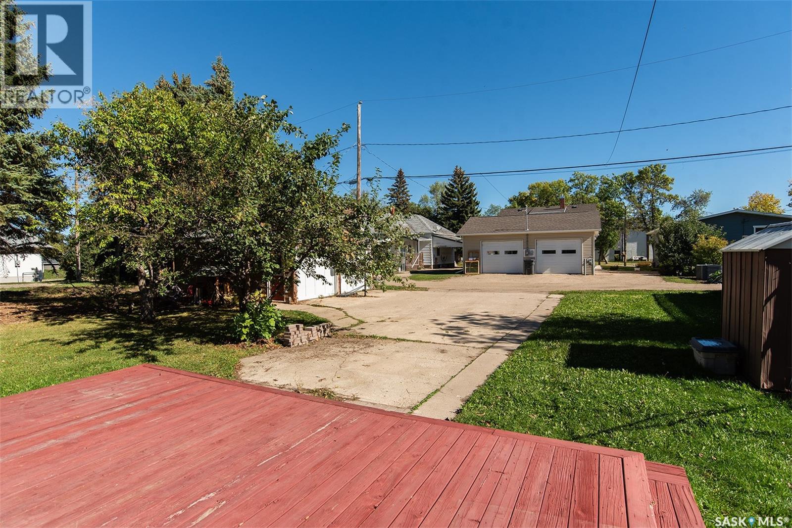 308 2nd STREET E, Wynyard — photo 32