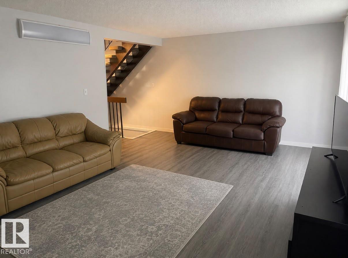 3221 132A Avenue NW, photo 7