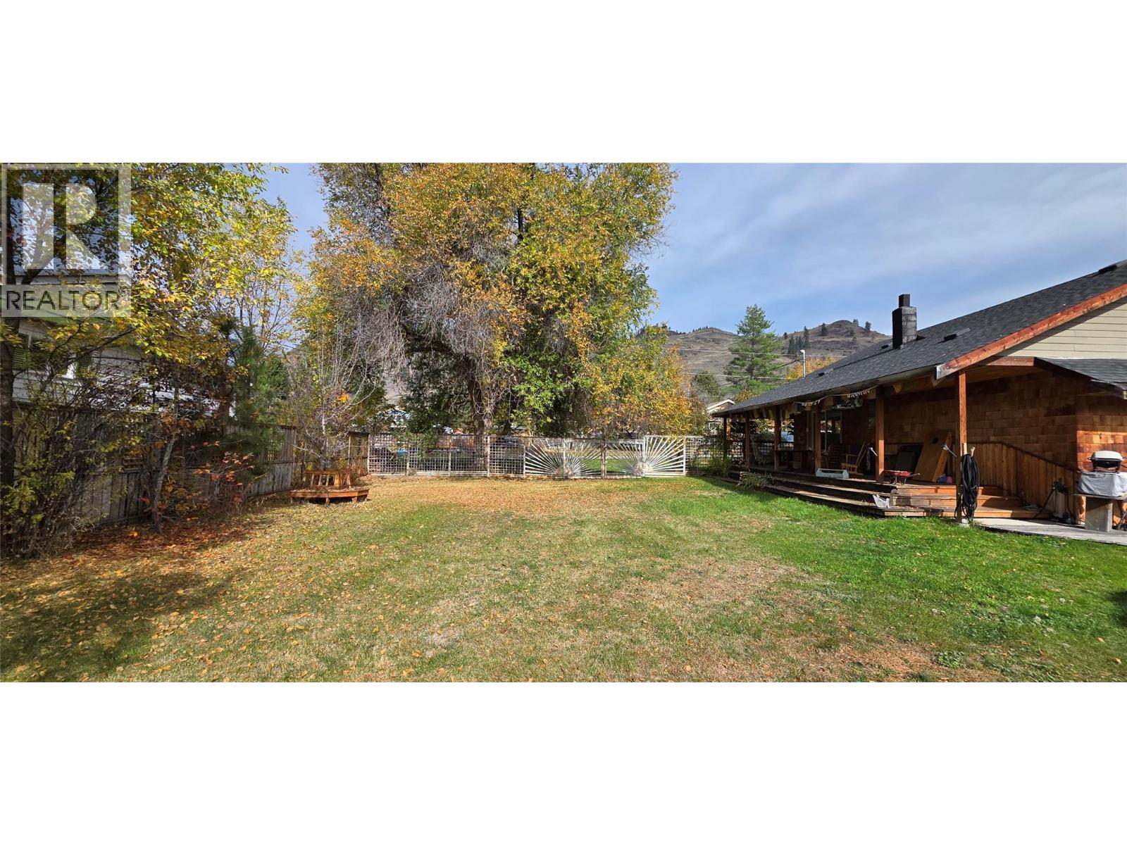 468 Sixth Avenue, Midway - Image 1