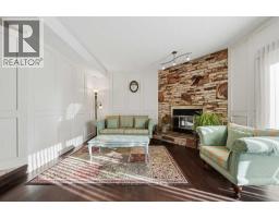 3pc Bathroom - 220 Hawkview Manor Circle Nw, Calgary, AB T3G3E5 Photo 9
