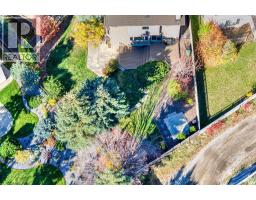 220 Hawkview Manor Circle Nw, Calgary, AB T3G3E5 Photo 37