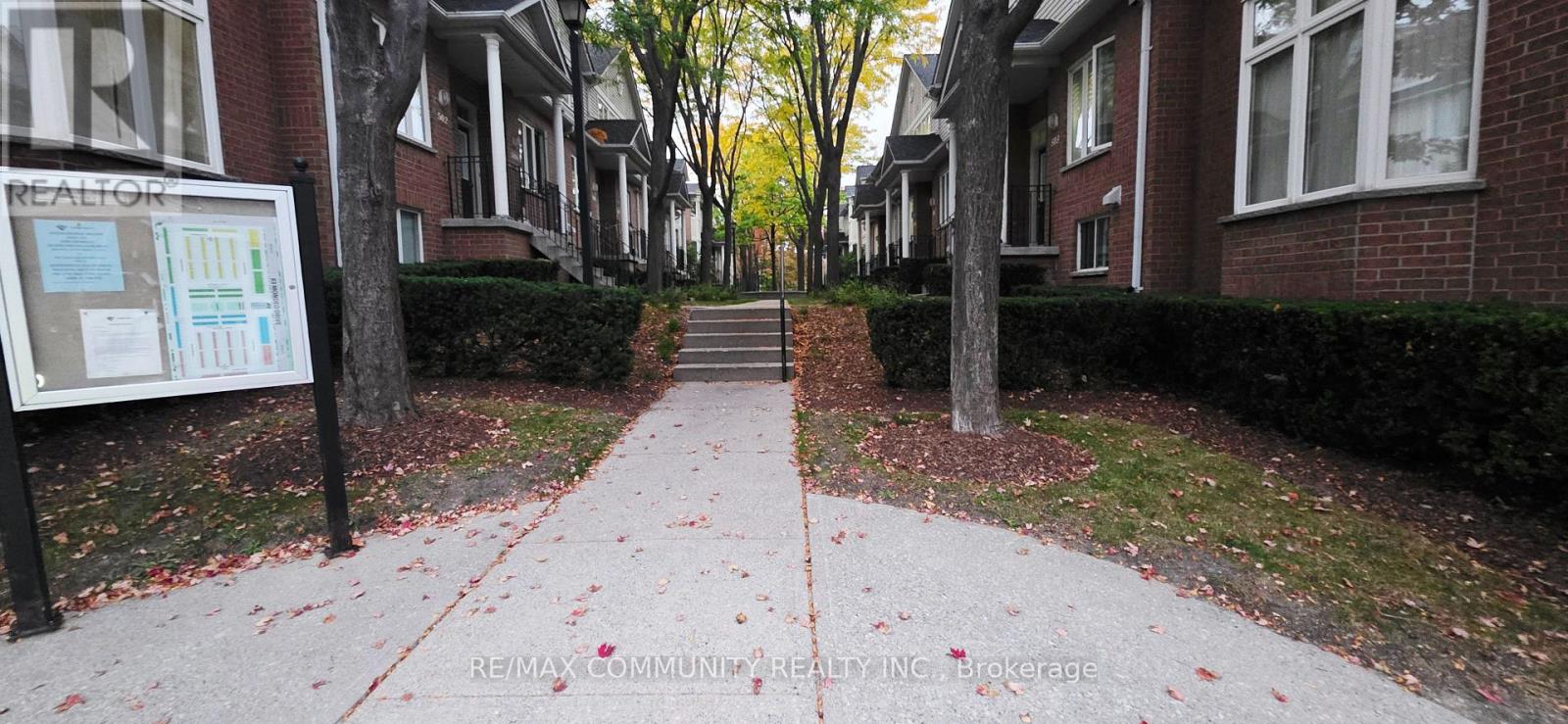 511 - 83 MONDEO DRIVE, Toronto (Dorset Park) — photo 3