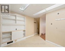 12 Khedive Avenue, Toronto, ON M6A2G2 Photo 10