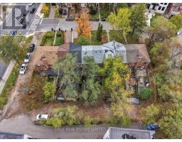 12 Khedive Avenue, Toronto, ON M6A2G2 Photo 32