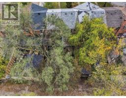 12 Khedive Avenue, Toronto, ON M6A2G2 Photo 35