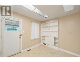 12 Khedive Avenue, Toronto, ON M6A2G2 Photo 8
