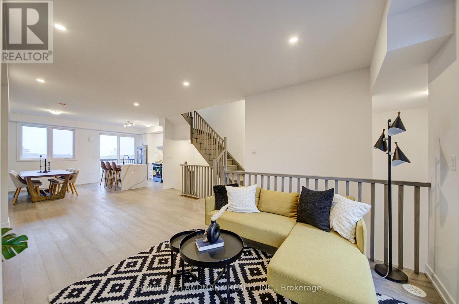 9 BANCROFT LANE - 2