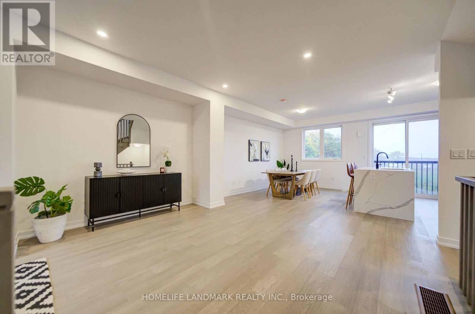 9 BANCROFT LANE - 4