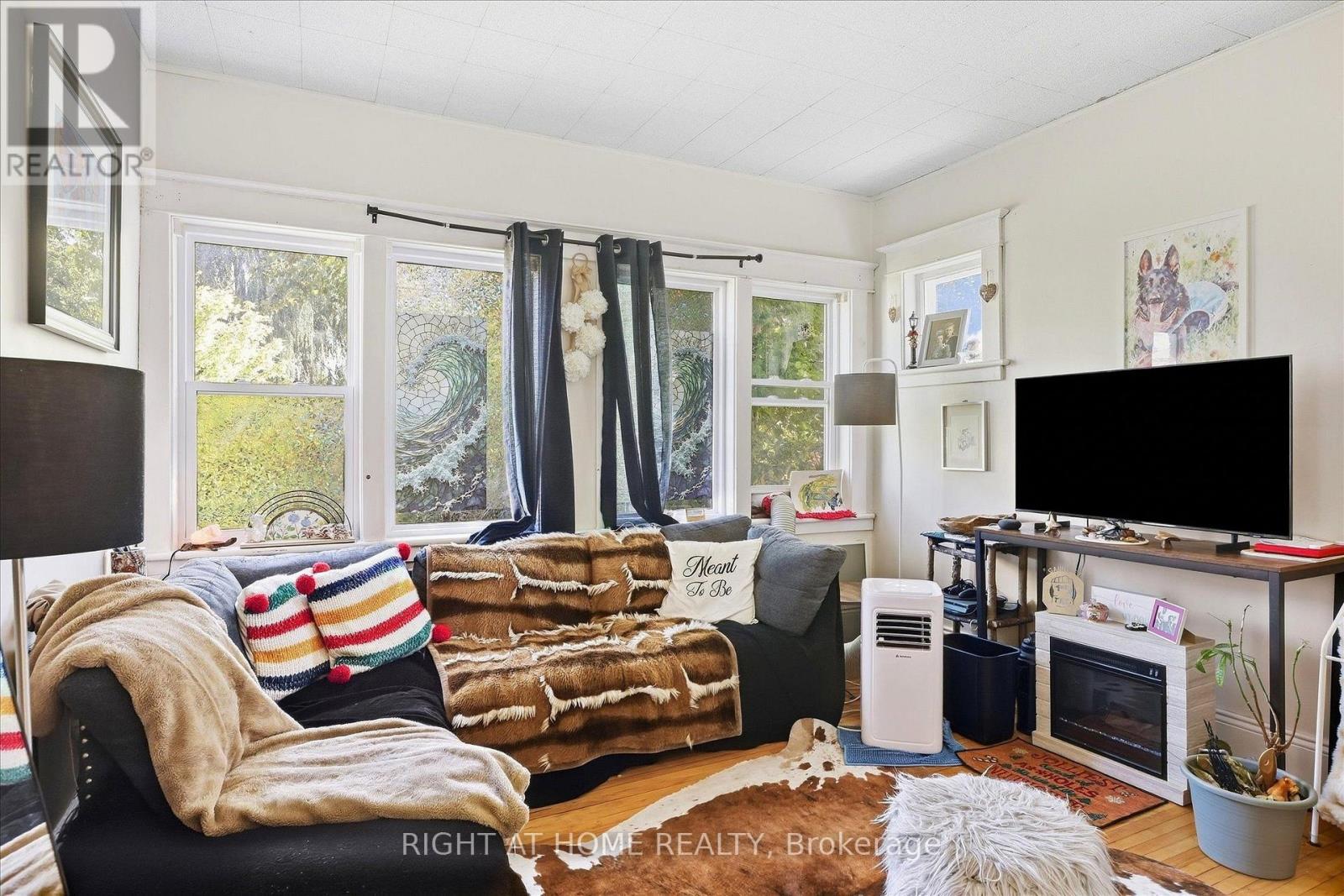 33 MELBOURNE Street West, Kawartha Lakes, ON photo 25