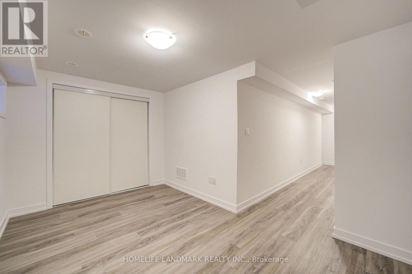 11 BANCROFT LANE - 37