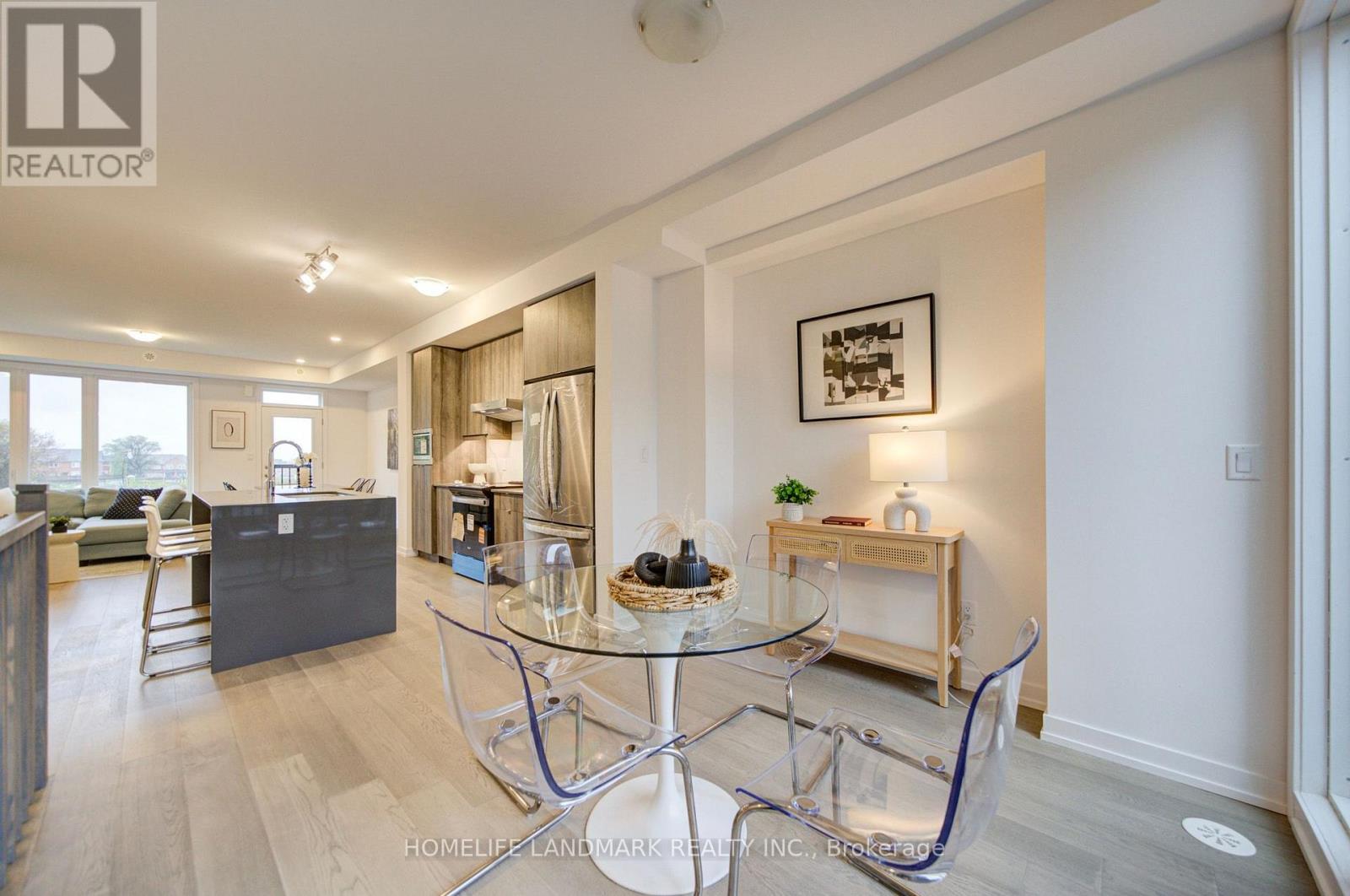 11 Bancroft Lane — photo 10