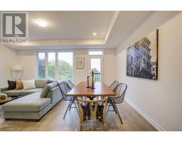 11 Bancroft Lane, Richmond Hill, ON L4E1M1 Photo 12