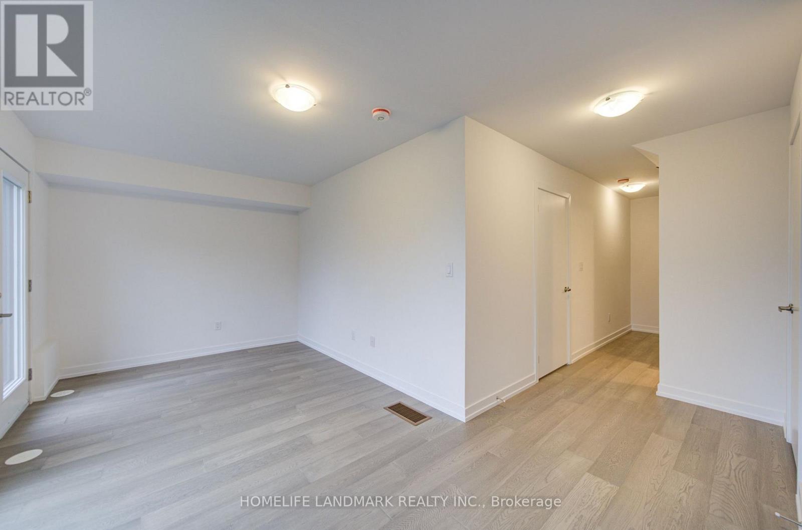 11 Bancroft Lane — photo 21
