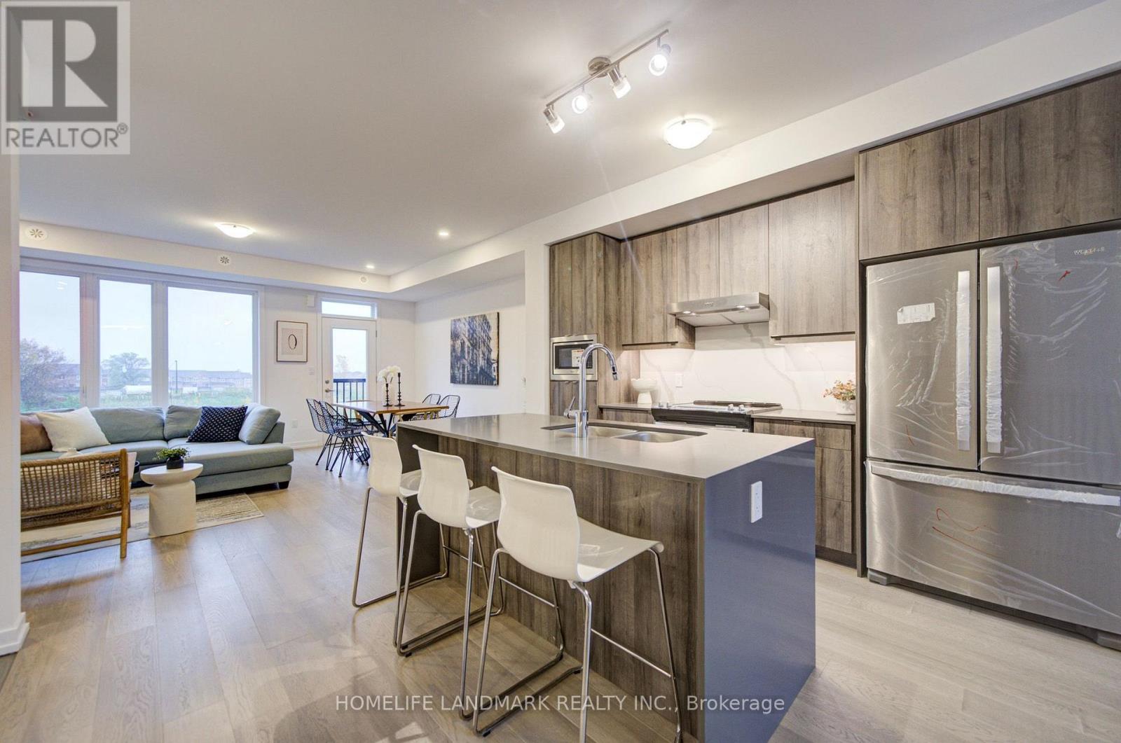 11 BANCROFT LANE - 4