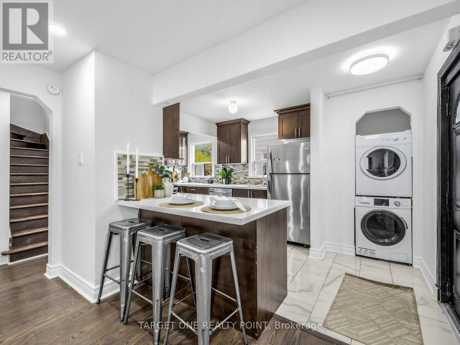 75 GRADWELL DRIVE - 12