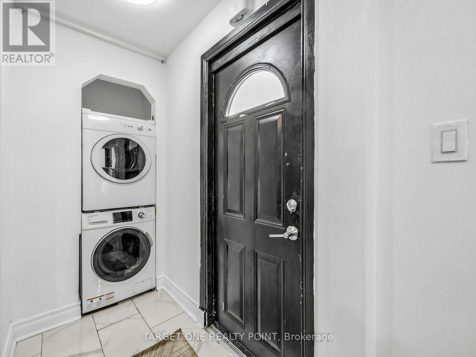 75 GRADWELL DRIVE - 4