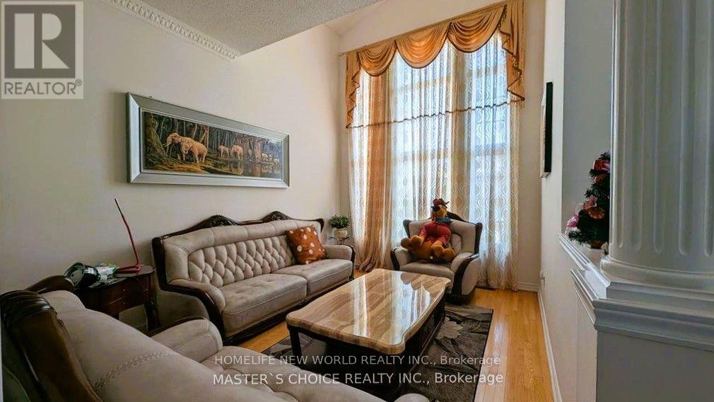 6 FARMSTEAD ROAD, Richmond Hill (Rouge Woods) — photo 2