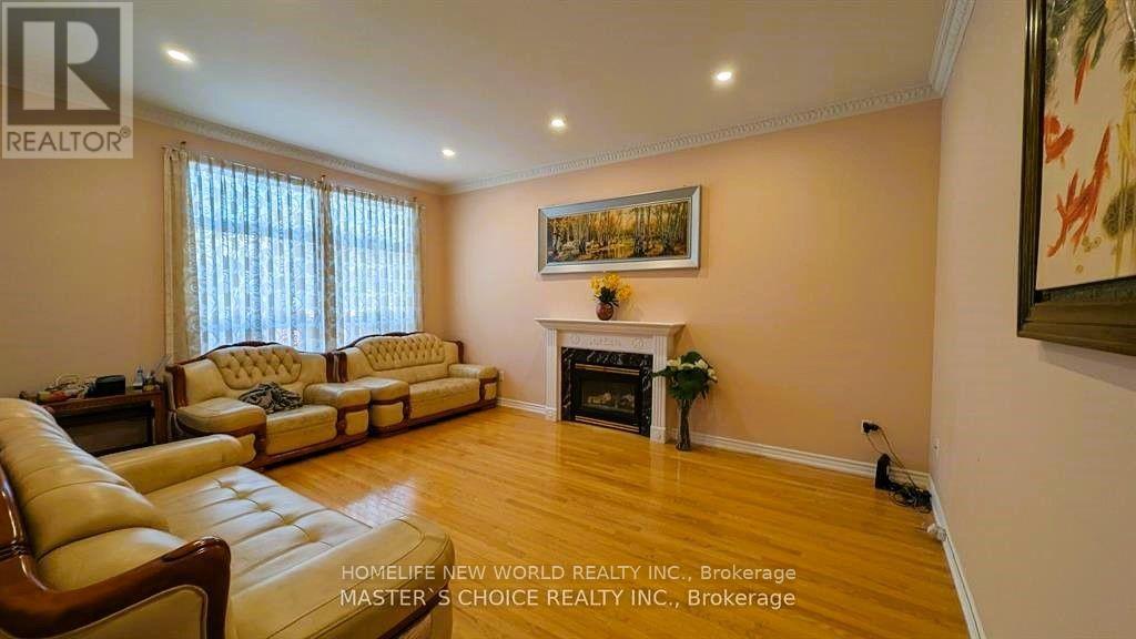 6 FARMSTEAD ROAD, Richmond Hill (Rouge Woods) — photo 4