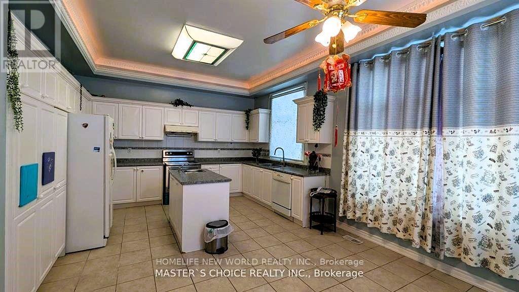 6 FARMSTEAD ROAD, Richmond Hill (Rouge Woods) — photo 5