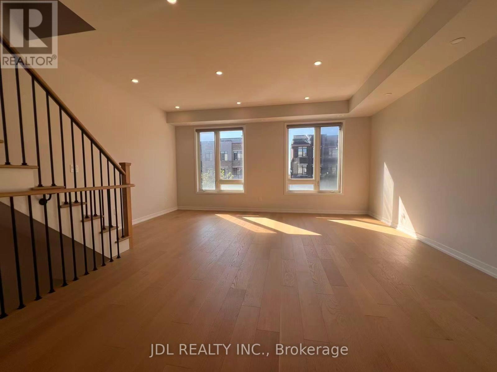 36 FANCAMP DRIVE, Vaughan (Maple) — photo 3