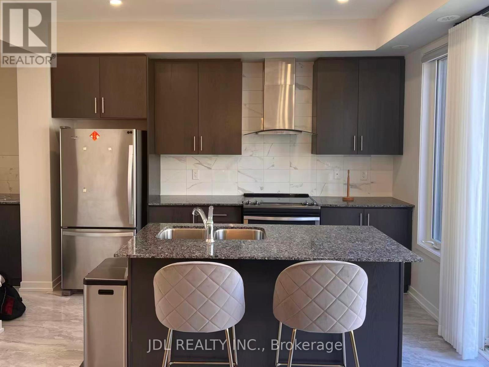 36 FANCAMP DRIVE, Vaughan (Maple) — photo 5