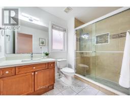 7276 Golden Meadow Court, Mississauga, ON L5W0B8 Photo 37
