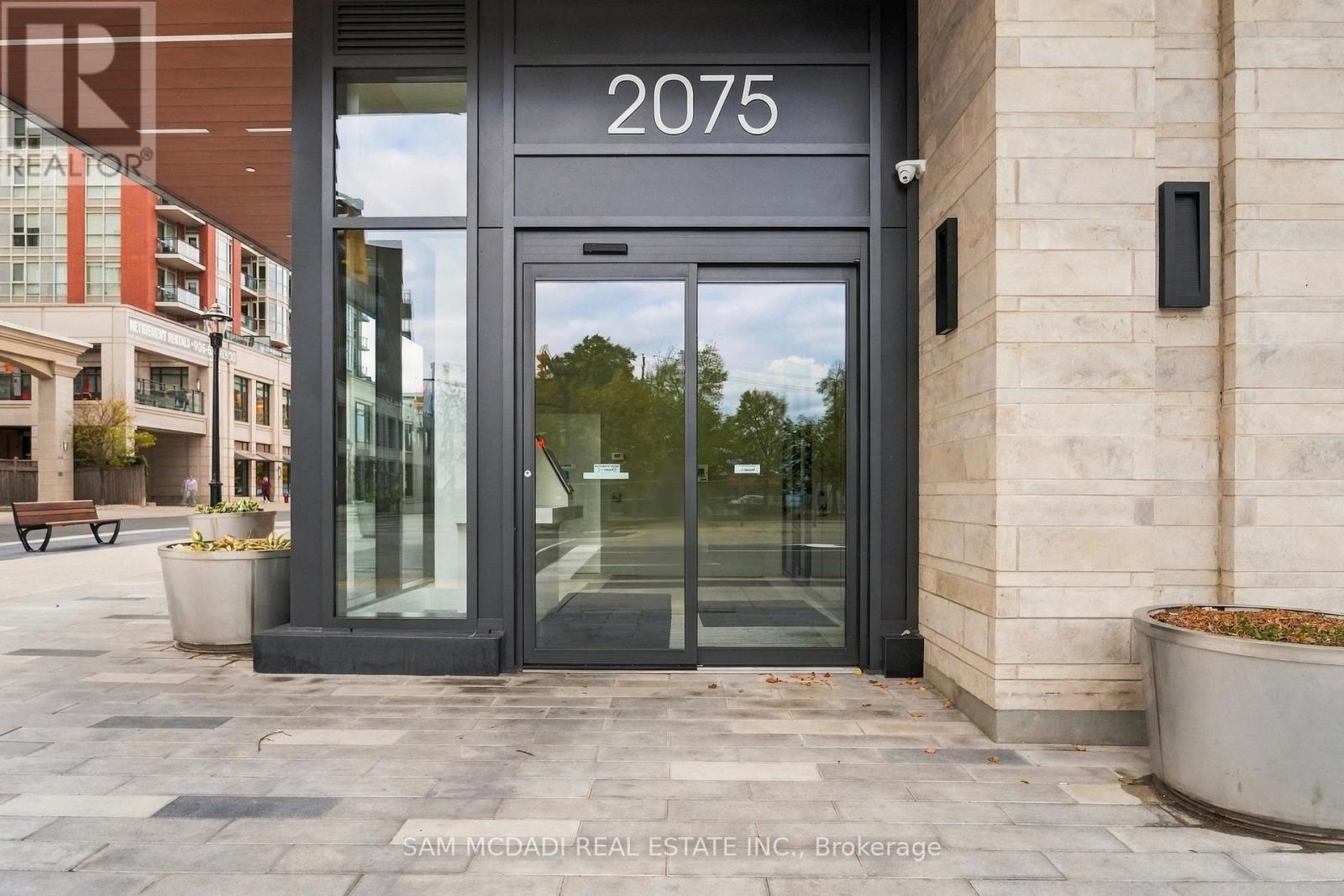 2708 - 2075 LAKESHORE ROAD, Burlington (Brant) — photo 2