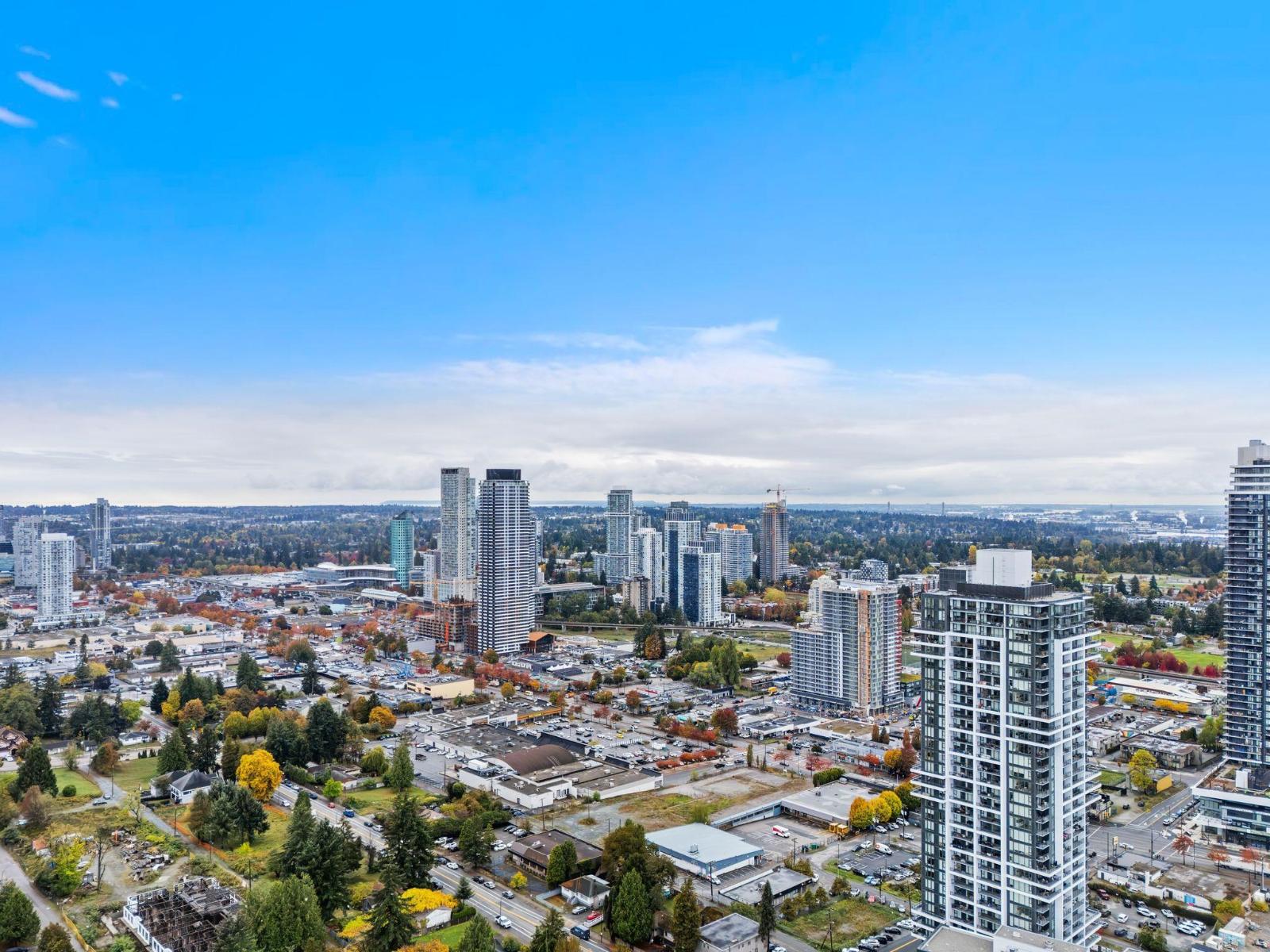 Photo of 303 13768 108 AVENUE 27
