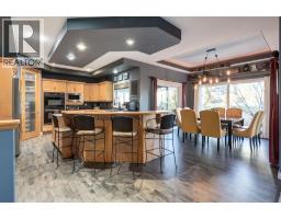Office - 48 Valley Crest Gardens Nw, Calgary, AB T3B5W8 Photo 8