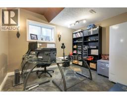 48 Valley Crest Gardens Nw, Calgary, AB T3B5W8 Photo 30