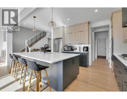 5pc Bathroom - 111 Setonstone Landing Se, Calgary, AB T3M3R4 Photo 12