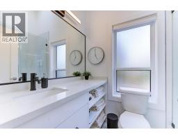 2274 Woodlawn Street Unit# 2, Kelowna, BC V1Y2T2 Photo 29